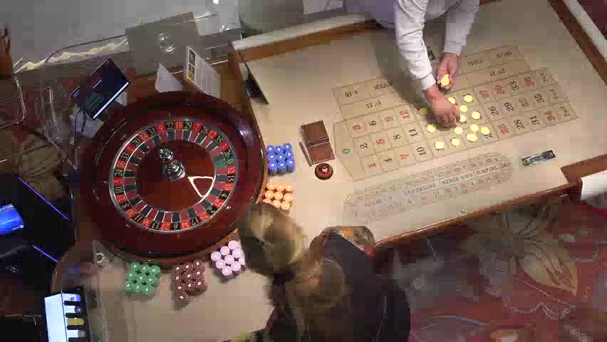 Grand Royale Roulette - 7mojos_live
