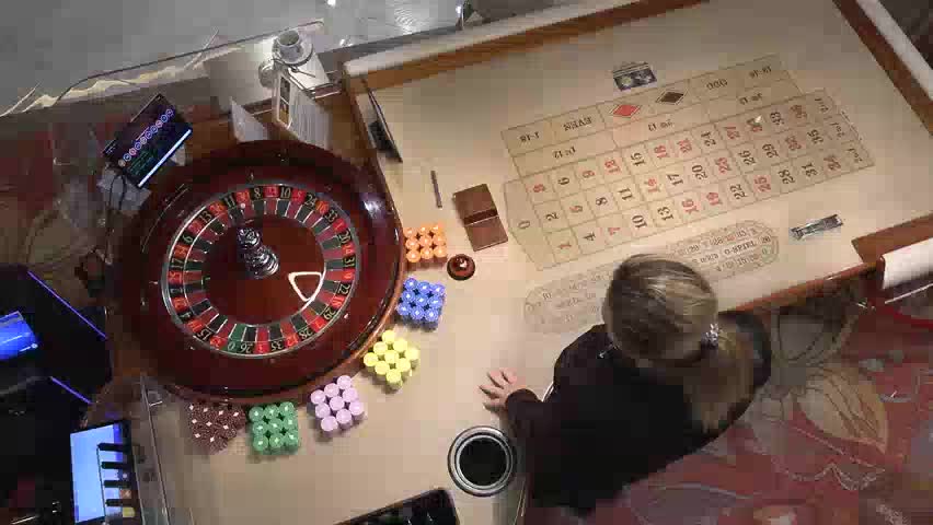Grand Royale Roulette - 7mojos_live