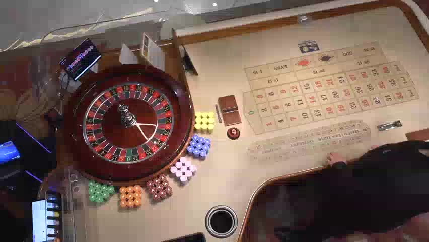 Grand Royale Roulette - 7mojos_live
