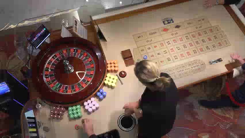 Grand Royale Roulette - 7mojos_live